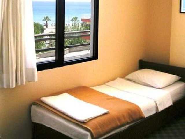 דידים Delta Hotel חדר תמונה